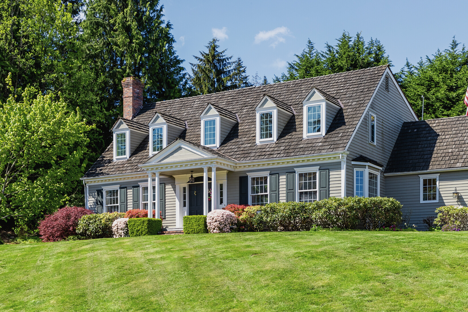 American Suburban Cottage Style Home Exterior